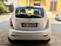 Usata Lancia Ypsilon 59 CV (43 kW) 2007 Grigio Utilitaria