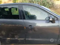 Usata Renault Scenic E-Tech 130 CV (95 kW) 2010 Grigio Monovolume