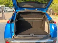 Usata Peugeot e-2008 GT-line 56 kW (77 CV) 2020 Blu SUV