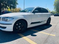 Usata BMW 118 143 CV (105 kW) 2009 Bianco Utilitaria
