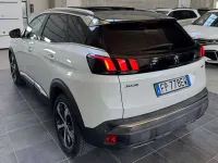 Usata Peugeot 3008 GT 177 CV (130 kW) 2018 Bianco SUV