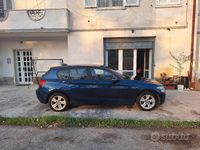 Usata BMW 114 95 CV (69 kW) 2014 Blu/azzurro Utilitaria