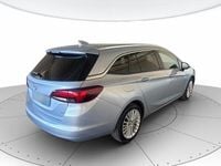 Usata Opel Astra Innovation 136 CV (100 kW) 2017 Argento Station wagon