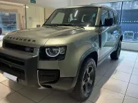 Usata Land Rover Defender SE 200 CV (147 kW) 2020 Verde SUV
