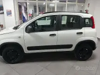 Usata Fiat Panda 4x4 S 86 CV (63 kW) 2020 Bianco Utilitaria