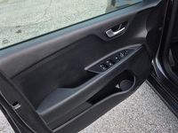 Usado Kia Rio 84 HP (61 kW) 2019 Cinzento Sedan
