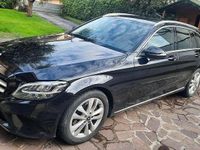 Usata Mercedes C220 194 CV (142 kW) 2019 Nero Station wagon