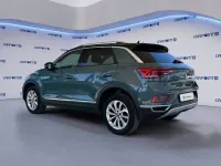 Usata VW T-Roc Style 110 CV (80 kW) 2023 Blu SUV