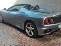 Usata Ferrari 360 400 CV (294 kW) 2003 Grigio Cabrio