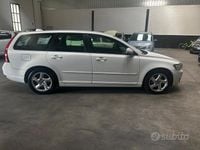 Usata Volvo V50 115 CV (84 kW) 2012 Bianco Station wagon