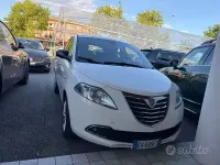 Usata Lancia Ypsilon S 84 CV (61 kW) 2014 Bianco Utilitaria