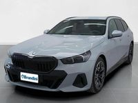 Usata BMW 520 M Sport 197 CV (144 kW) 2024 Grigio Station wagon