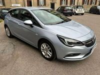 Usata Opel Astra 110 CV (80 kW) 2016 Argento Berlina