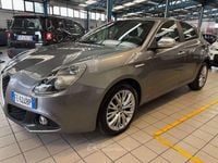 Usata Alfa Romeo Giulietta Super 120 CV (88 kW) 2016 Grigio stromboli Utilitaria