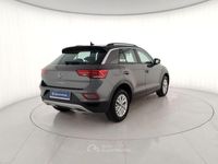 Usata VW T-Roc Life 150 CV (110 kW) 2025 Grigio metallizzato SUV