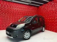 Usata Citroën Nemo SELECTION 75 CV (55 kW) 2012 Nero Monovolume