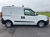 Usata Fiat Doblò 90 CV (66 kW) 2015 Bianco Monovolume