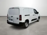 Nuova Fiat Doblò 131 CV (96 kW) 2026 Bianco Monovolume