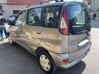 Usata Toyota Yaris Verso Sol 75 CV (55 kW) 2005 Monovolume