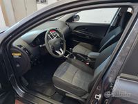 Usata Kia Ceed EX 109 CV (80 kW) 2009 Grigio Utilitaria