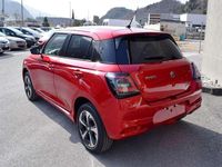 Nuevo Suzuki Swift 91 CV (66 kW) 2026 Rojo Utilitario