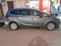 Usata Opel Zafira 150 CV (110 kW) 2018 Grigio Monovolume