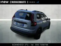 Usata Dacia Jogger Extreme 101 CV (74 kW) 2022 Argento Monovolume
