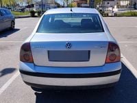 Usata VW Passat Business 131 CV (96 kW) 2003 Berlina