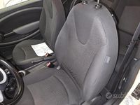 Usata Mini ONE 75 CV (55 kW) 2009 Utilitaria