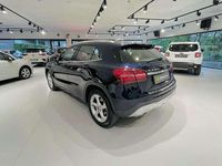 Begagnad Mercedes GLA220 Premium 170 HK (125 kW) 2018 Blå SUV