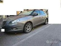 Usata Lancia Delta Platinum 165 CV (121 kW) 2012 Grigio Utilitaria