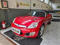 Usata Opel GT 264 CV (194 kW) 2009 Rosso Cabrio