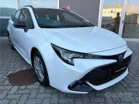 Nuova Toyota Corolla 140 CV (102 kW) 2026 Bianco Station wagon