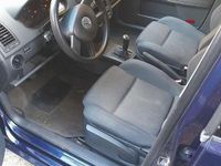 Usata VW Polo Comfortline 75 CV (55 kW) 2004 Blu/azzurro Berlina