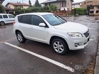 Usata Toyota RAV4 150 CV (110 kW) 2010 Bianco SUV