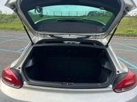 Begagnad VW Scirocco 140 HK (102 kW) 2011 Silver Sportkupé