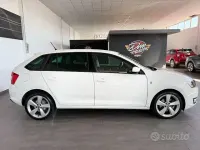 Usata Skoda Rapid Ambition 105 CV (77 kW) 2013 Bianco Utilitaria
