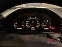 Begagnad Mercedes E200 Avantgarde 136 HK (100 kW) 1996 Blå Sedan
