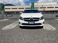 Usata Mercedes A160 102 CV (75 kW) 2017 Bianco Berlina