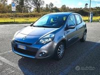 Usata Renault Clio II 75 CV (55 kW) 2011 Grigio Utilitaria