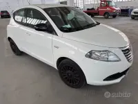 Usata Lancia Ypsilon S 69 CV (50 kW) 2014 Bianco Utilitaria
