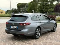 Usata Opel Insignia 136 CV (100 kW) 2019 Grigio Station wagon