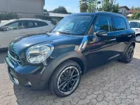 Usata Mini Cooper SD Countryman Business 143 CV (105 kW) 2015 Nero SUV
