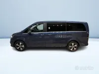 Nuova Mercedes V250 Avantgarde 190 CV (139 kW) 2026 Bluazzurro Monovolume