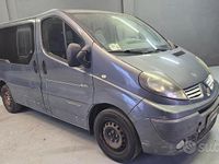 Usata Renault Master 125 CV (91 kW) 2011 Grigio Station wagon