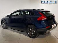 Usata Volvo V40 Kinetic 114 CV (83 kW) 2015 Blu/azzurro Utilitaria