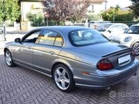 Usata Jaguar S-Type Supercharged 396 CV (291 kW) 2003 Grigio Berlina