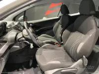 Usata Peugeot 208 Allure 68 CV (50 kW) 2013 Bianco Utilitaria
