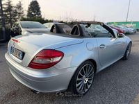 Usata Mercedes SLK200 163 CV (119 kW) 2006 Argento Cabrio
