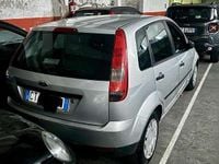 Usata Ford Fiesta Ghia 75 CV (55 kW) 2005 Utilitaria